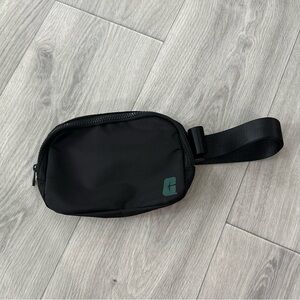 The University of North Carolina at Charlotte UNCC 49ers Belt Bag NWT